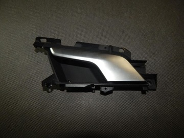 фото thumb №1, Audi a4 b9 ручка внутрішня лівий перед 8w0837019