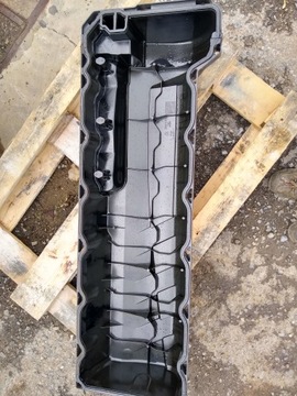 фото thumb №3, Renault magnum dxi 13 крышка клапанов головки