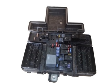 фото thumb №1, Ford mondeo mk5 2.0 tdci коробка запобіжників