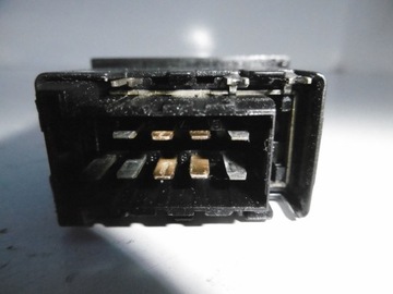 фото thumb №3, Переключатель люк renault magnum