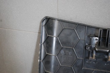 фото thumb №7, Обшивка багажника защита audi a8 d2 4d0863475a