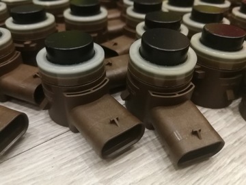 фото thumb №1, Датчик pdc skrajn volvo xc60 ii 31471049 оригинал