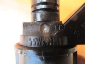 фото thumb №13, Opel astra g h zafira vectra c 1.8 16v z18xe инжектор 90536149 5wk93151