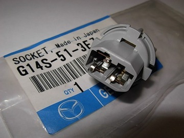 фото thumb №8, Тримач штекер лампочки лампи зад mazda 2 3 cx-5 оригінальний номер