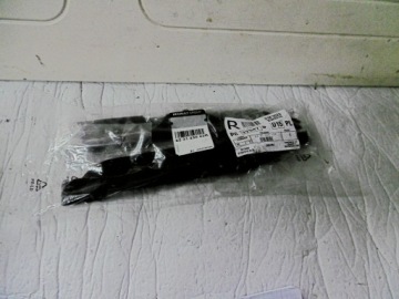 фото thumb №1, Renault megane iv решітка радіатора кронштейн 623123043r