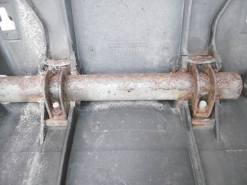 фото thumb №6, Підкрилок кронштейн правий перед magnum