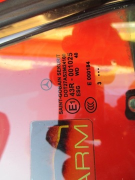 фото thumb №4, Скло права задня mercedes sl500 r230 01-