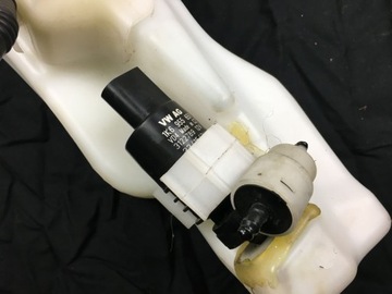 фото thumb №6, Audi a8 d5 3.0 18- бак омывателя