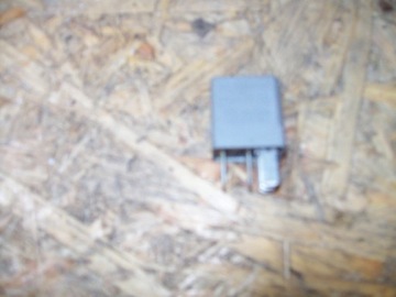 фото thumb №1, Opel corsa c 05 r 1,3 cdti реле 13100504