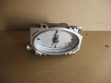 фото thumb №1, Ford mondeo mk3 2.0 tdci часы w консоли