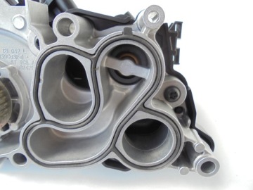 фото thumb №8, Vw polo vi 2g насос wody 1.0 tsi 04e121042l 17-