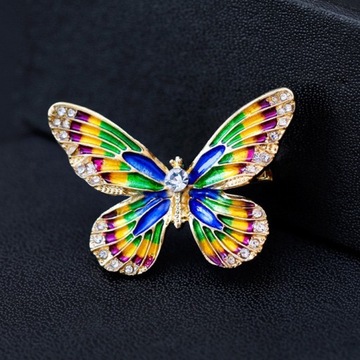 Брошь PINETS BUTTERFLY, цвет золота с цирконами