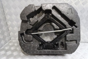 фото thumb №1, Jaguar xf x250 вкладка багажника пінополістирол