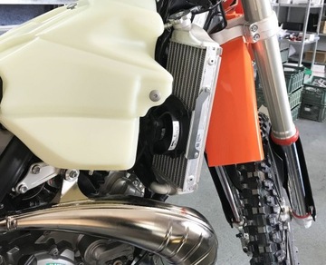 КОМПЛЕКТ ВЕНТИЛЯТОРА KTM HUSQVARNA GASGAS 2023-2017 2T TPI 4T EXC FE TE