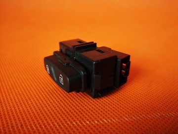 фото thumb №10, Volvo v40 d2 панель окон зеркал 31334567 / 31334571