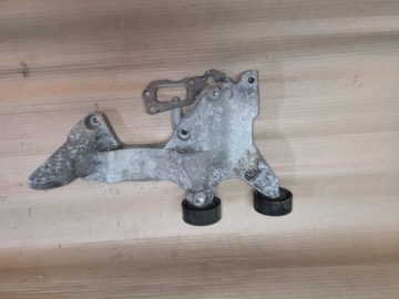 Купить Основание кронштейн генератора audi vw 3.2 022260089, фото thumb