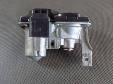 фото thumb №1, Skoda karoq дроссельная заслонка выхлопных газов