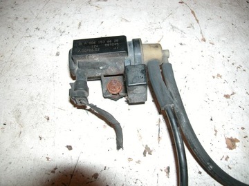 фото thumb №1, Mercedes w169 клапан вакууму a0061536628