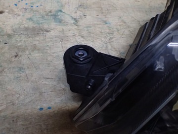 фото thumb №2, Лампа перед левая skoda superb iii 3 ксенон led