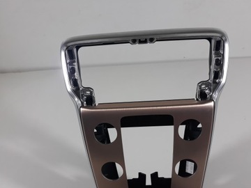 фото thumb №10, Volvo v40 12- рамка радио панель обдув