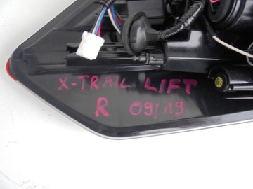 фото thumb №12, Nissan x-trail t32 рестайлинг лампа зад правая задняя 2017