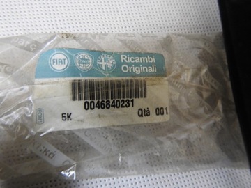 фото thumb №10, Прокладка стёкла дверь водителя fiat idea musa