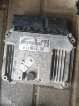 фото thumb №1, Блок керування бортовий комп'ютер двигуна vw 03g906021hb