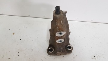 фото thumb №1, Кронштейн кронштейн опрокидывания кабины scania r 2133303