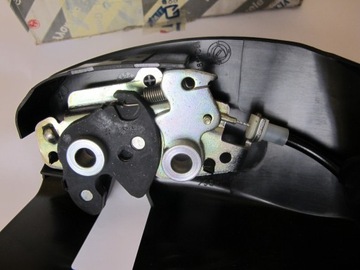 фото thumb №7, Засувка замок сидіння правий alfa romeo 147 183549060