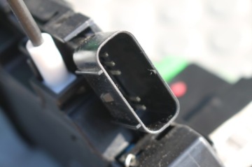 фото thumb №3, Hyundai оригинальный номер 81310-a2030