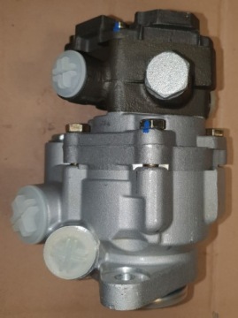 фото thumb №2, Насос підсилювача mercedes actros 0024608880