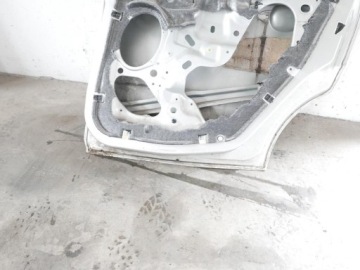 фото thumb №10, Правая дверь зад ford focus mk1 fl 5d универсал o8 01-