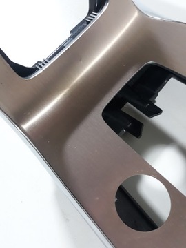 фото thumb №4, Volvo v40 12- рамка радио панель обдув