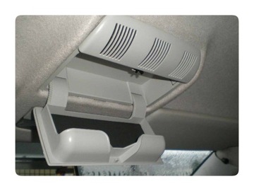 фото thumb №10, Бардачок na накладки на фары чёрный сатиновая 1z0868565f47h оригинальный номер оригинал