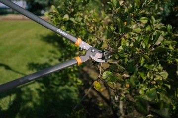 Sekator do Gałęzi krzewów ostrze mijające TELESKOPOWY 61-95cm KT-V1210