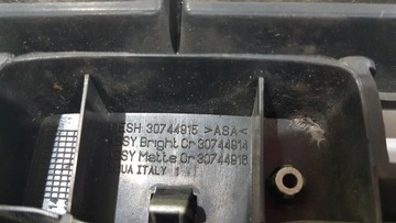 фото thumb №9, Решётка решётка радиатора volvo s40 v50 07-12 30744915 оригинал