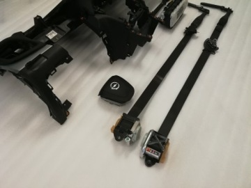 фото thumb №3, Приборная панель приборная opel mokka подушка безопасности