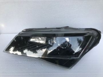 фото thumb №1, Skoda superb 3 левая лампа перед ксенон led 15-19