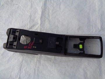 фото thumb №1, Citroen c4 cactus туннель средний подлокотник