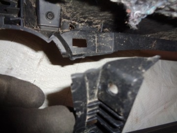 фото thumb №6, Peugeot 2008 підлокітник тунель середній