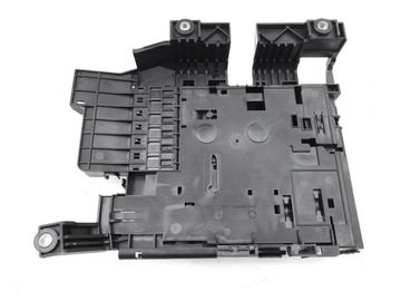 фото thumb №8, Коробка предохранителей 7p0937548f vw touareg 7p