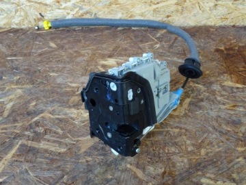 фото thumb №1, Audi q3 8u замок двері перед передній лівий 8j2837015e