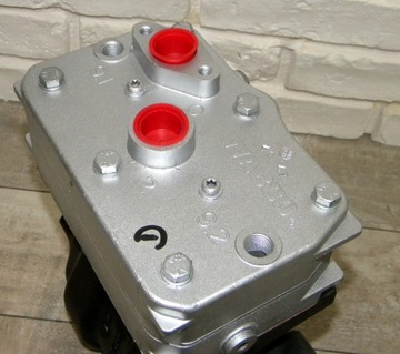 фото thumb №13, Компрессор sprężonego воздуха, объём 442cm-, количество цилиндров: 2,