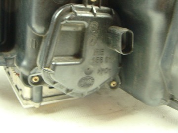 фото thumb №8, Лампа передня права ксенон bmw 7 e65 15621000re eu