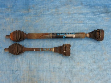 фото thumb №1, Vw touran i 03-06 2.0 fsi полуось правая механическая коробка передач