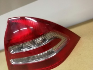 фото thumb №5, Mercedes w203 лампа задняя правая sedan