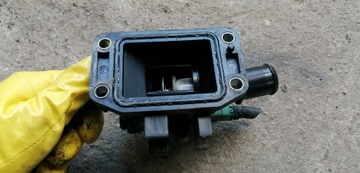 фото thumb №3, Mazda 2 07-14 1.4 citd корпус термостата