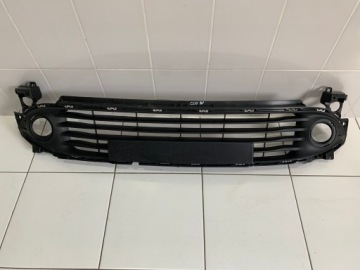 фото thumb №1, Решітка радіатора решітка бампера clio iv 622542958r