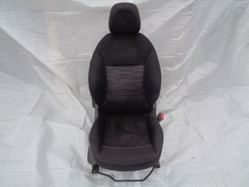 фото thumb №1, Peugeot 208 сиденье правый передний с подушка