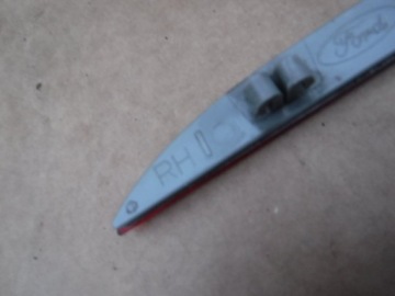 фото thumb №5, Отражатель правый ford mustang vi